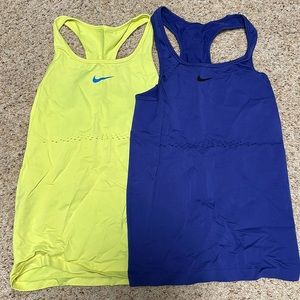 2 Nike Pro tanks XL